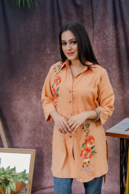 Long shirt with front embellishment