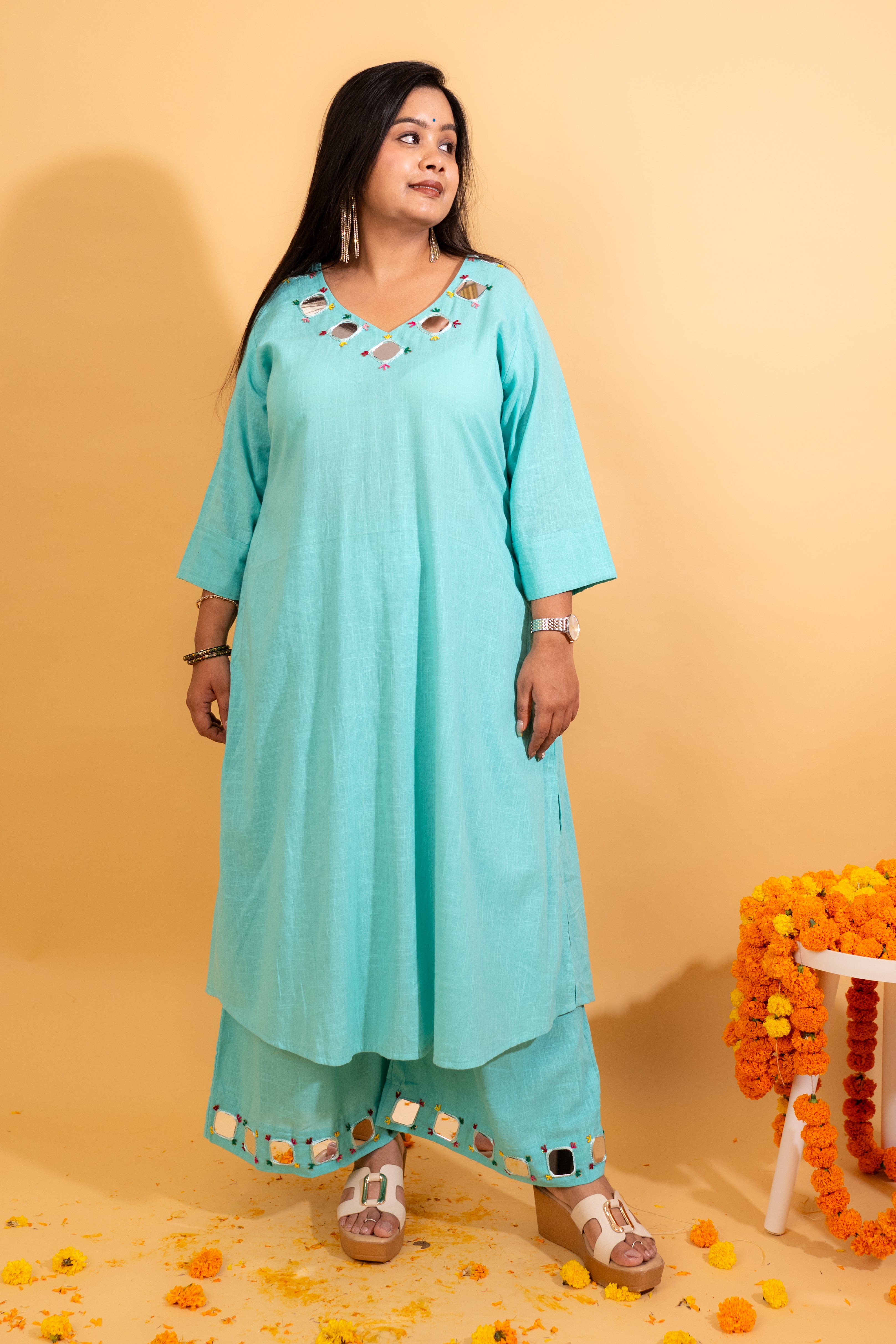 Noor- E- Aina Kurta Set