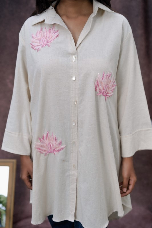 Front flower embellishment shirt